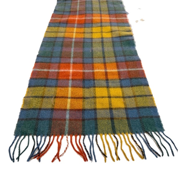 Holt Renfrew Wool Tartan Scarf 🇨🇦 – Multicolour Plaid Fringe - Picture 5 of 7